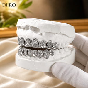 Grillz en argent sterling 925 avec moissanite taille diamant rond et micro-incrustation, unisexe, pour un look glamour et tendance en soirée - Product Image 5
