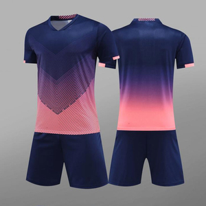 Nouvelle Arrivée Dernier Prix Maillot de Football Uniforme Couleur Unie Design Personnalisé Confortable Tenue de Football Vêtement Standard - Product Image 2