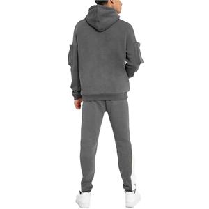 Ensemble de jogging pull personnalisé pour hommes Coupe-vent à capuche Poches cargo Vêtements de sport imprimés Polyester coupe-vent-Maternité - Product Image 5