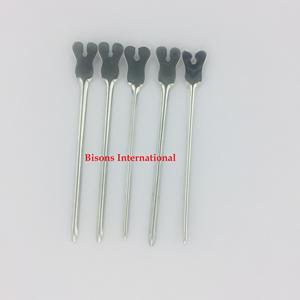 Instrumento Quirúrgico Manual de Acero Inoxidable con Punta Ranurada y Sonda, Marca Bisons International - Product Image 1