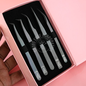 Pince à épiler personnalisée avec pointe en fibre, volume de 45 degrés, pince à épiler isolante pour cils, pince incurvée technique pour extension de cils de 14cm - Product Image 3