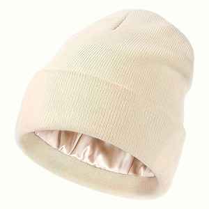 Gorro de Punto Personalizado con Parche de Cuero en Blanco para Niños y Adultos, Gorro de Invierno para Niños y Bebés - Product Image 1