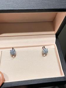 Pendientes de Aro Redondos con Diamantes Cultivados en Laboratorio, Oro Blanco de 14K, Color F, Aros Minimalistas con Diamantes para Mujer, Joyería de Lujo para Uso Diario - Product Image 5