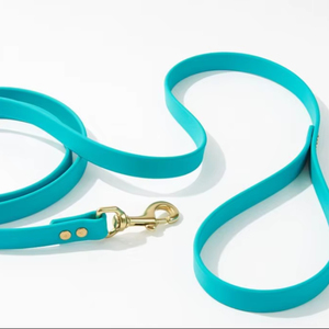 Biothane imperméable avec couleurs personnalisées et quincaillerie en laiton naturel - Product Image 1