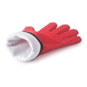 Guanto da forno in silicone rosso resistente al calore per uso in cucina - Product Image 2