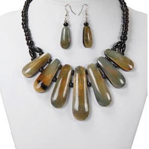 Collier en corne de buffle naturelle polie sculptée à la main, pendentif gravé, art tribal moderne, bijoux bohèmes tendance, vente en gros, curiosités - Product Image 4