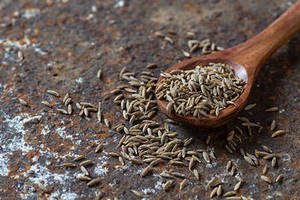 เมล็ดยี่หร่าอินเดียพรีเมียม ฤดูกาลใหม่ ยี่หร่าเม็ดเต็ม อบแห้งตามธรรมชาติ เครื่องเทศหอม รูปทรงยาว อายุการเก็บรักษา 24 เดือน สำหรับขายส่งจำนวนมาก - Product Image 2