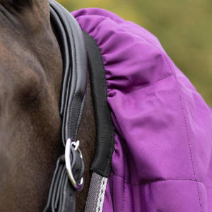 Couverture matelassée pour chevaux, équitation, en fausse fourrure de lapin, rembourrage en fibres de polyester, fabricants INDIA - Product Image 4