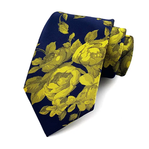 Cravate en soie motif orchidées bleu roi et argenté, finition élégante, pour cérémonies et événements professionnels - Product Image 4