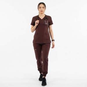ชุดยูนิฟอร์มพยาบาลแบบสั่งทำ OEM ระบายอากาศได้ดี ชุดทำงานในโรงพยาบาลที่ใส่สบาย ออกแบบชุดสครับตามสั่ง - Product Image 2