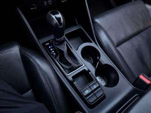 Tucson SUV d'occasion blanc 2020 Diesel Automatique 5 portes Sièges en cuir Écran tactile Commutation urbaine Voiture coréenne d'occasion Voiture de seconde main - Product Image 4