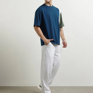 Camiseta de Cuello Redondo para Hombre, Diseño Color Block, Manga Corta, Corte Holgado, 100% Algodón, Transpirable, Ropa Casual de Verano, Pantalones Blancos con Laterales - Product Image 1