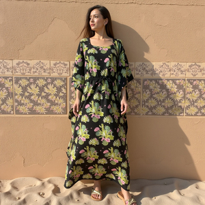 Amoureux de la nature femmes cactus fleur imprimé désert caftan tropical voyage amical respirant coton tissu noir caftan - Product Image 5