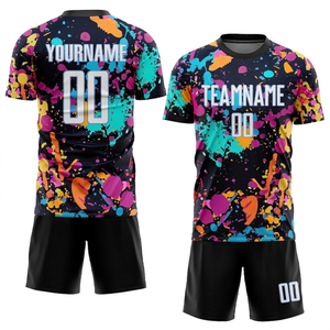 Conjunto de Uniforme de Fútbol con Estampado Digital en Degradado de Color Tie Dye, con Nombre, Número y Logotipo Personalizado, Proveedor OEM Personalizado al por Mayor - Product Image 5