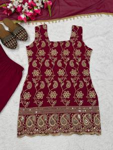 Conjunto de traje Sharara de diseñador para mujer con dupatta, Kurti corto con bordado elaborado y pantalón palazzo acampanado, ideal para bodas y fiestas indias y pakistaníes. - Product Image 5