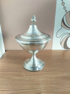 Pot à sucre décoratif en métal, élégant, pour la cuisine et la salle à manger - Product Image 4