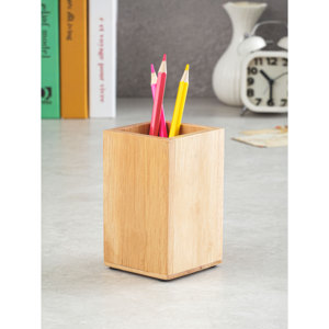 Portapenne Versatile supporto quadrato in legno di gomma - Product Image 1