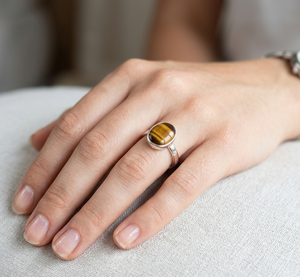 Anillo de plata de ley 925 con piedra preciosa de ojo de tigre majestuoso para mujer - Product Image 3