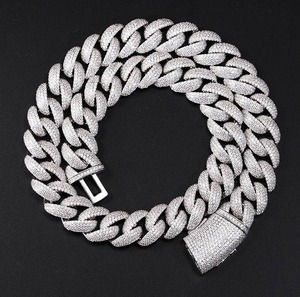 สร้อยคอเงินแท้ 925 คุณภาพส่งออก ทนทาน เหมาะสำหรับใส่ไปยิมและไลฟ์สไตล์แอคทีฟ ราคาสมเหตุสมผล - Product Image 1