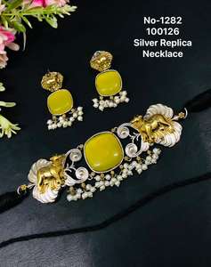 Pendientes Étnicos de Aleación Plateada - Conjunto de Joyería para Mujer para Regalo de Boda, Fiesta, Compromiso y Aniversario - Product Image 3