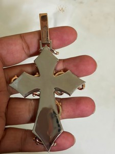 Colgante de cruz bicolor con diseño de filigrana, moissanita VVS, plata de ley 925, chapado en oro de 14K, certificado GRA, joyería hip hop - Product Image 4