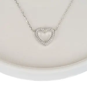 Pendentif Cœur en Moissanite Taille Princesse 1/2 CTW en Argent Sterling avec Chaîne à Maillons de 18 Pouces, Bijou Romantique pour Femme, Mariage et Fiançailles, Tishya - Product Image 3