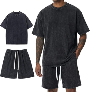 Ensemble T-shirt et short en coton teint uni pour homme, col rond, tenue décontractée d'été 2026, vente en gros - Product Image 2