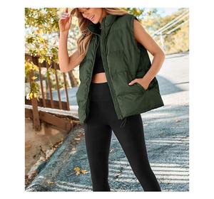 Gilet d'hiver pour femme, col montant, rembourrage en duvet, ourlet ajustable - Product Image 4