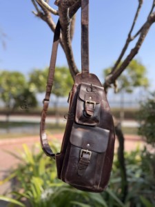 กระเป๋าหนังแท้ดีไซน์เฉพาะตัว กระเป๋าสะพายไหล่สุดเก๋ ทันสมัย เหมาะสำหรับการเดินทาง  กระเป๋าถือขนสัตว์อย่างดี  ใช้งานง่าย พร้อมสายคาดเอว - Product Image 3