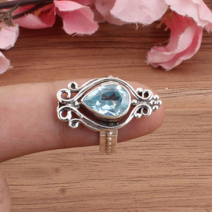 Bague d'anniversaire vintage en argent sterling 925 sertie de topaze bleue, style Art déco, filigrane, bande londonienne, style antique pour femmes - Product Image 3