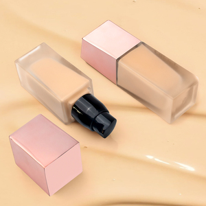 Fond de teint liquide léger OEM avec fini naturel et lisse pour produit de marque privée - Product Image 4