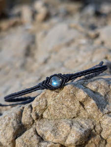 Pulsera de Macramé Hecha a Mano con Cuentas, Diseño de Mariposa, Estilo Budista, Ajustable, para Mujer, Regalo Curativo, Joyería - Product Image 4