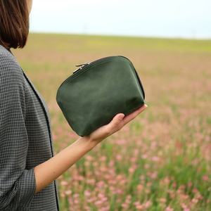 Bolsa de Cosméticos Impermeable y Ecológica de Cuero con Cierre de Cremallera para Mujer, Bolsa de Maquillaje Pequeña y Compacta para Viajes - Product Image 5