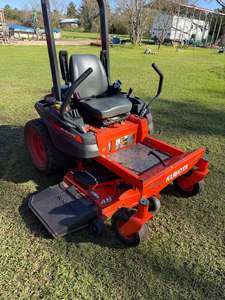 Tractor Cortacésped Kubota de 23hp y 4 Tiempos con Cargador Frontal y Retroexcavadora, Grado DIY 28v, Envío Rápido a Todo el Mundo, en Oferta - Product Image 3