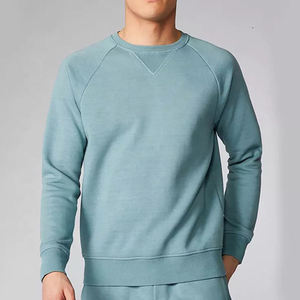 เสื้อสเวตเชิ้ตคอกลมแขนราแกลนสำหรับผู้ชาย สีพื้น ผ้าฝ้ายเฟรนช์เทอร์รี่ สวมใส่สบาย ทรงปกติ เหมาะสำหรับใส่ในฤดูใบไม้ร่วง - Product Image 1