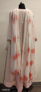 Vestido de novia tradicional indio para mujer, color rosa, cuello en V, manga larga, corte holgado, largo hasta el suelo - Product Image 4