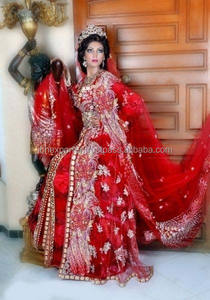 Caftan rouge marocain musulman avec perles attrayantes et broderie à la machine - Product Image 2