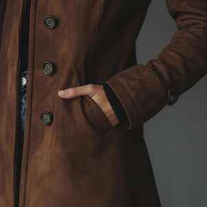 Abrigo largo de cuero genuino de gamuza para mujer, elegante prenda de invierno adecuada para el uso diario y un estilo de vida relajado. - Product Image 5