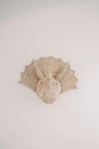 Décoration murale bohème en rotin naturel pour enfants, dinosaure tressé à la main, accessoires de chambre d'enfant, art durable - Product Image 2
