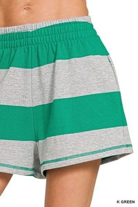 เซ็ตเสื้อครอปซิปครึ่งตัวลายทาง Zenana Frenchterry และกางเกงขาสั้น - Product Image 6