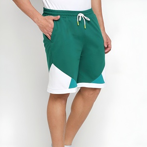 Shorts décontractés pour hommes en tissu extensible, shorts tendance pour hommes, qualité supérieure, streetwear pour hommes, fournisseur direct d'usine. - Product Image 2