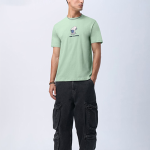 เสื้อยืดถักลำลองสำหรับผู้ชาย แขนสั้นสำหรับฤดูร้อน พิมพ์ลายแบบกำหนดเองด้วยเทคนิคการถ่ายเทความร้อน เนื้อผ้านุ่ม ระบายอากาศได้ดี เหมาะสำหรับเล่นกอล์ฟ - Product Image 2
