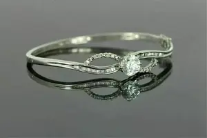 กำไลข้อมือผู้หญิงทรงกลมประดับเพชรโมอิสซาไนต์แท้ 4.00 กะรัต ชุบทองคำขาว 14K - Product Image 3