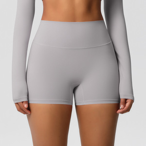 Ensemble de yoga 3 pièces pour femme STITCH LAB – Short en Spandex/Nylon respirant, col rond, dos nu, taille haute élastique à l'avant - Product Image 2