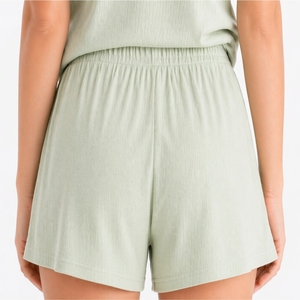 Ensemble décontracté deux pièces pour femme avec logo personnalisé : T-shirt et short de détente, tenue de nuit estivale confortable en tissu doux, coupe ample - Product Image 6