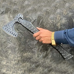 Hacha de construcción industrial hecha a mano, cabeza de acero al carbono, hoja de 3 lb, mango de madera, ODM/OBM, 18 pulgadas de longitud total - Product Image 1