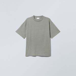 Camiseta Oversize de Hombros Caídos de Algodón Grueso 250gsm, Estilo Urbano Vintage de Verano 2026, Ajuste Holgado, 100% Algodón Personalizable - Product Image 3