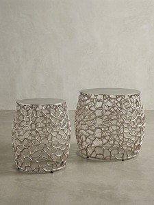 Mesa de Centro Redonda Moderna Home Poetry con Acabado Martillado, 42 cm de Diámetro, Muebles de Sala de Estar, Diseño Contemporáneo - Product Image 3