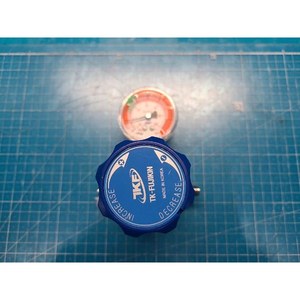 Pressostat haute pureté TKC S4RG1-SW-2B35 S4RG1-SW-2B22, utilisable comme pièce détachée pour équipement semi-conducteur d'époque - Product Image 3