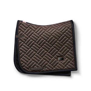 ORIA PATEL ENTERPRISES Tapis de selle de dressage Taille S Confortable Couleur unie Marron Tissu Oxford Forme rectangulaire Rembourrage néoprène - Product Image 1